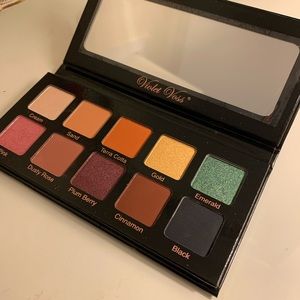 3 for 20 Violet Voss Essentials Palette